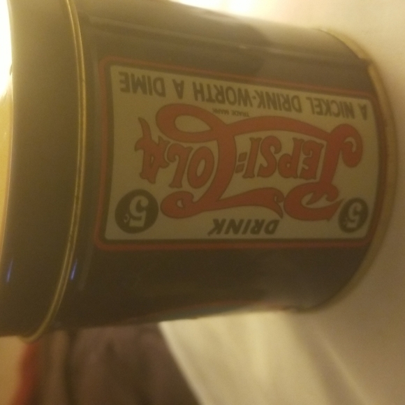 Vintage Pepsi Cola Tin - Picture 2 of 7